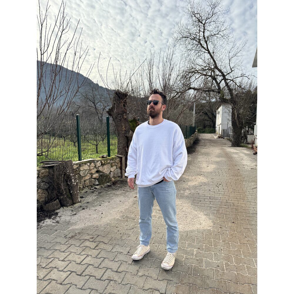 Oversize Beyaz Sweatshirt